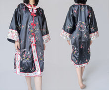 Load image into Gallery viewer, Vintage Qing Dynasty Duster