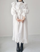 Load image into Gallery viewer, Vintage Cotton Jane Austin Victorian Sleep Dress