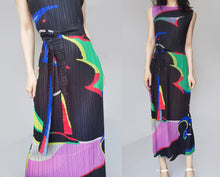 Load image into Gallery viewer, Vintage  Pleated dress