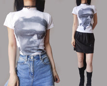 Load image into Gallery viewer, Vintage Print Face Tee