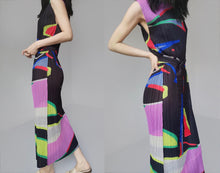 Load image into Gallery viewer, Vintage  Pleated dress