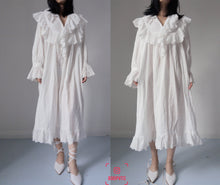 Load image into Gallery viewer, Vintage Cotton Jane Austin Victorian Sleep Dress