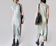 Load image into Gallery viewer, Vintage Emerald Silk Patched Futuristic Dress