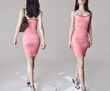 Load image into Gallery viewer, Vintage Prink Pleated dress