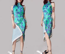 Load image into Gallery viewer, Vintage Green Silk Patched Chinoiserie Dress