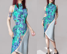 Load image into Gallery viewer, Vintage Green Silk Patched Chinoiserie Dress