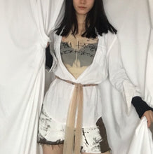 Load image into Gallery viewer, Vintage Torn Top