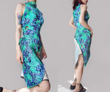 Load image into Gallery viewer, Vintage Green Silk Patched Chinoiserie Dress