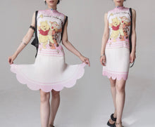 Load image into Gallery viewer, Vintage Winnie The Pooh Pleated dress