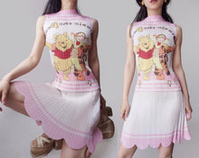 Load image into Gallery viewer, Vintage Winnie The Pooh Pleated dress