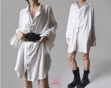 Load image into Gallery viewer, Ann Demeulemeester white blouse
