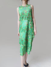 Load image into Gallery viewer, Green Issey Miyake fringe pleats please dress
