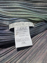 Load image into Gallery viewer, Vintage Issey Miyake Pleated dress
