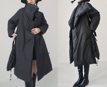 Load image into Gallery viewer, Ann Demeulemeester coat
