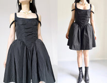 Load image into Gallery viewer, Vintage Taffeta Gothic Princess Dress
