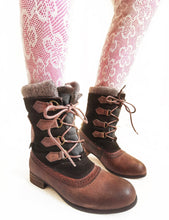 Load image into Gallery viewer, Vintage Brown Cowboy Hiking Boots
