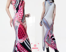 Load image into Gallery viewer, Vintage Fuchsia  Silk Patched Futuristic Dress
