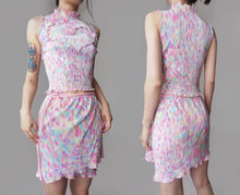 Load image into Gallery viewer, Vintage Dots Colorful Pink Pleated Dress
