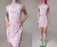 Load image into Gallery viewer, Vintage Dots Colorful Pink Pleated Dress
