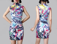 Load image into Gallery viewer, Vintage Grafitti Pleated Dress
