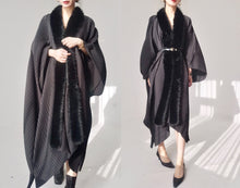 Load image into Gallery viewer, Vintage Black Pleated Cape Coat
