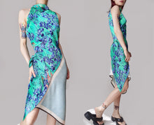 Load image into Gallery viewer, Vintage Green Silk Patched Chinoiserie Dress
