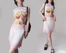 Load image into Gallery viewer, Vintage Winnie The Pooh Pleated dress
