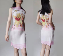 Load image into Gallery viewer, Vintage Winnie The Pooh Pleated dress
